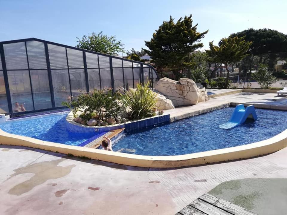 Coco - Camping Le Mar Estang Canet-en-Roussillon Exteriör bild