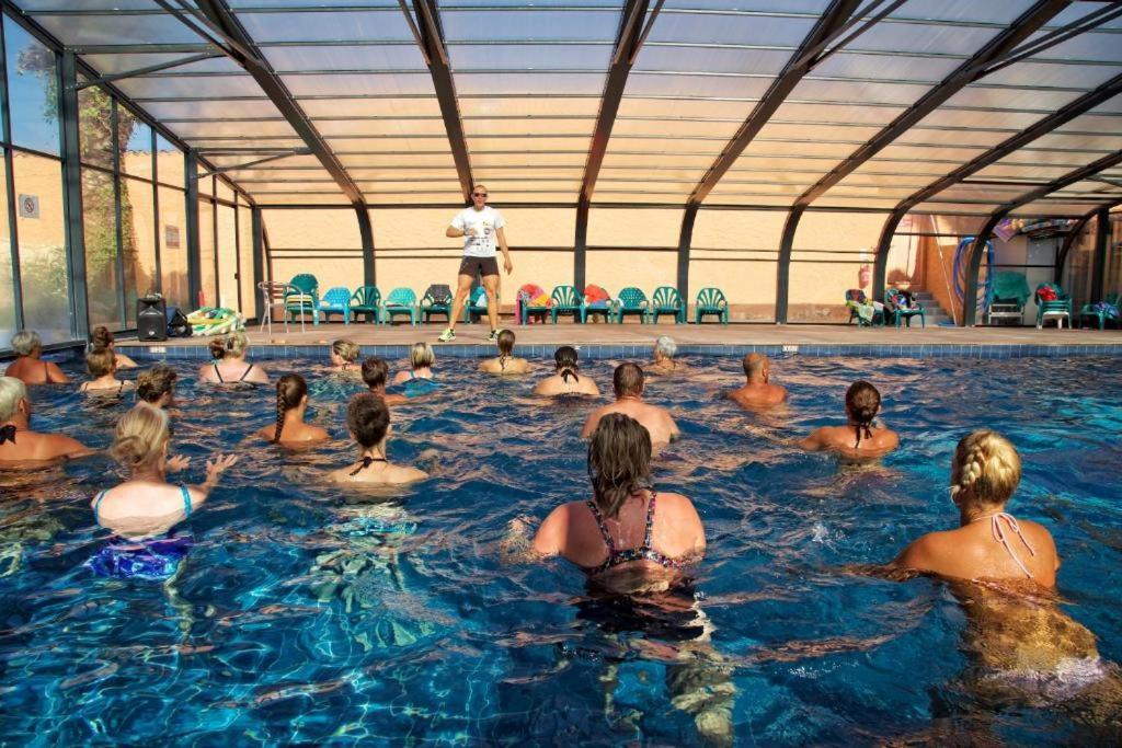 Coco - Camping Le Mar Estang Canet-en-Roussillon Exteriör bild