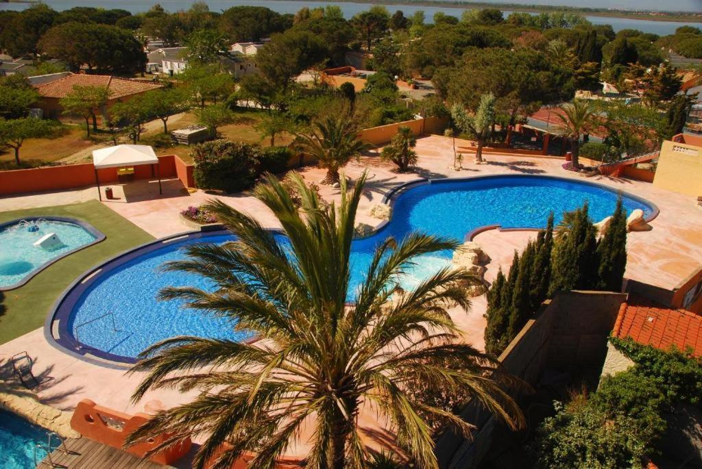 Coco - Camping Le Mar Estang Canet-en-Roussillon Exteriör bild