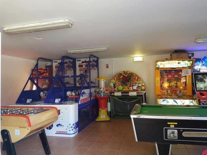 Coco - Camping Le Mar Estang Canet-en-Roussillon Exteriör bild