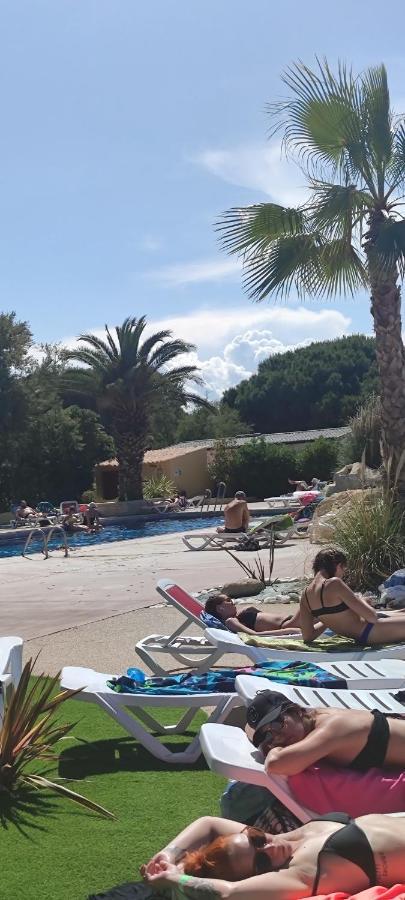 Coco - Camping Le Mar Estang Canet-en-Roussillon Exteriör bild